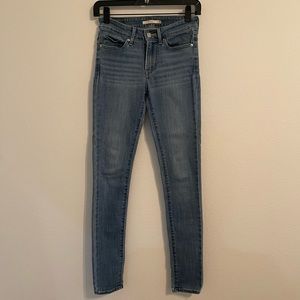 Levi’s 711 skinny jeans size 25